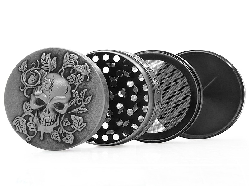 Excellent Grinder Skull with Ivy Excellent Grinder Skull with Ivy